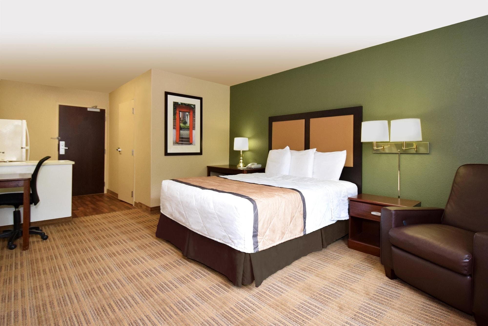 Extended Stay America Select Suites - Springfield - South Exterior photo