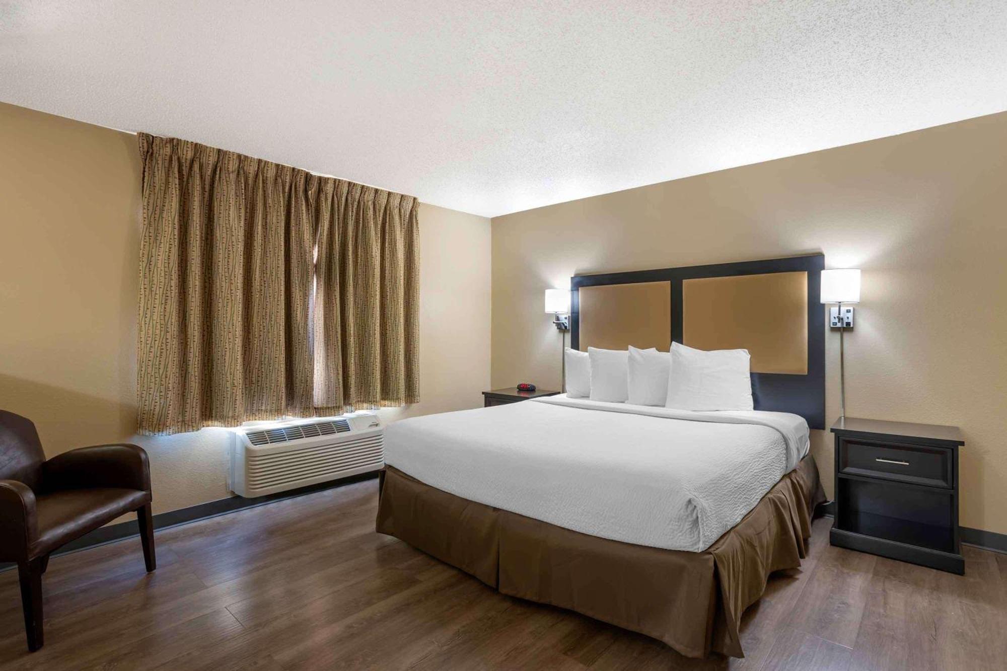 Extended Stay America Select Suites - Springfield - South Exterior photo